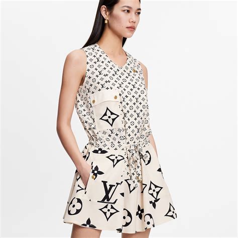 women louis vuitton tivoli outfits|louis vuitton sleeveless dress.